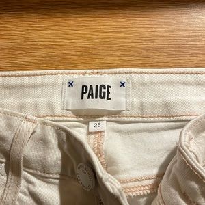 PAIGE White Jeans w/ light brown stitching Size 25